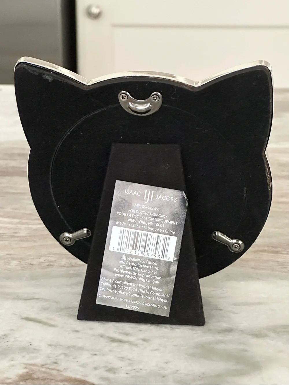 White Cat-Shaped Photo Frame for Pets